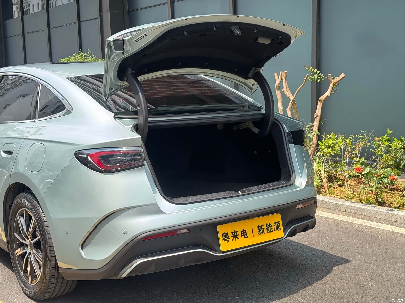 BYD Seal, 2025 8