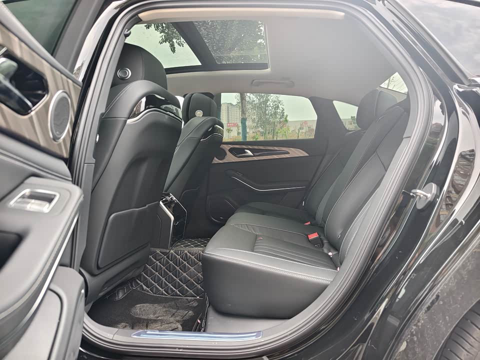 Hongqi H9 Hongqi H9