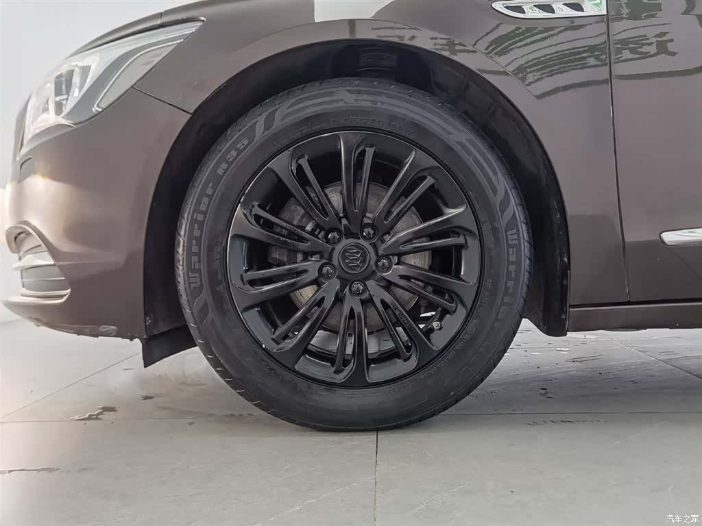 Buick LaCrosse, 2017 17