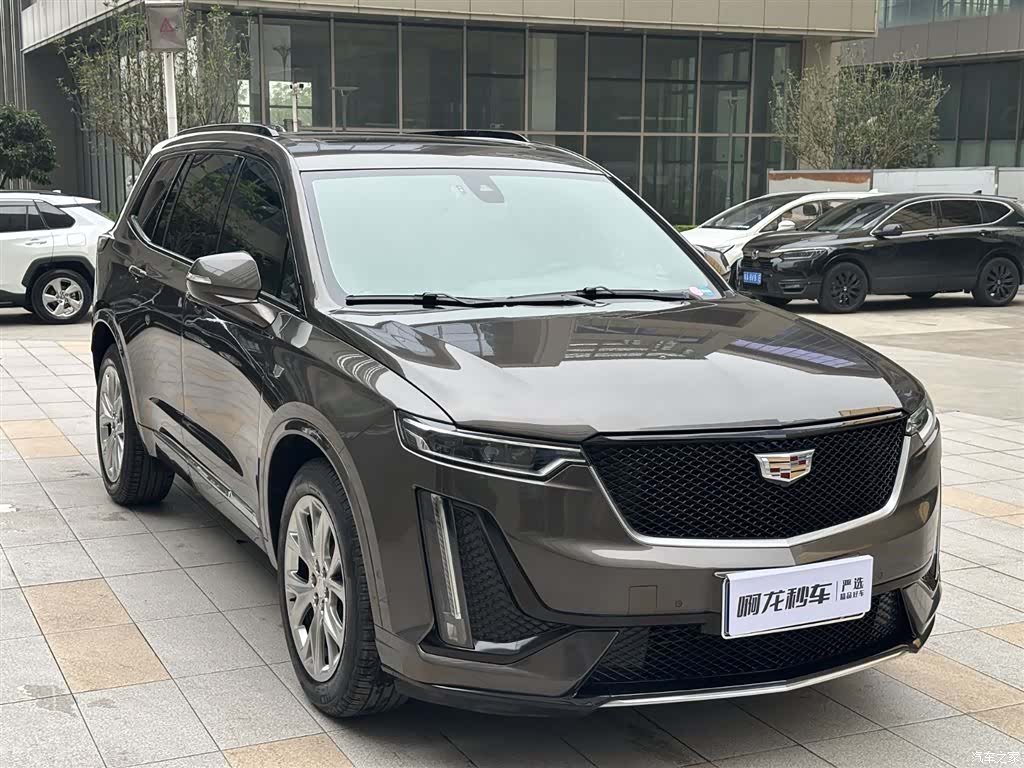Cadillac XT6, 2023 4