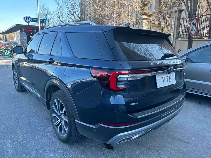 Ford Explorer, 2023 года фото 6
