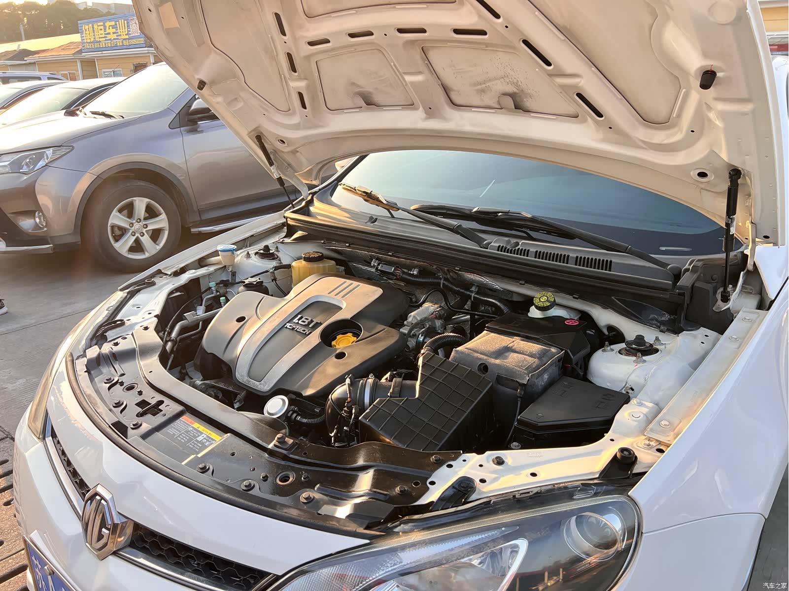 MG MG6, 2015 26