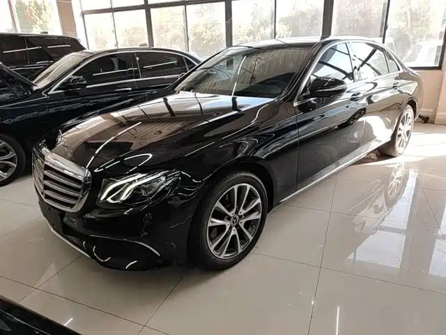 Mercedes-Benz E-Class 2019 — купить из Китая под заказ