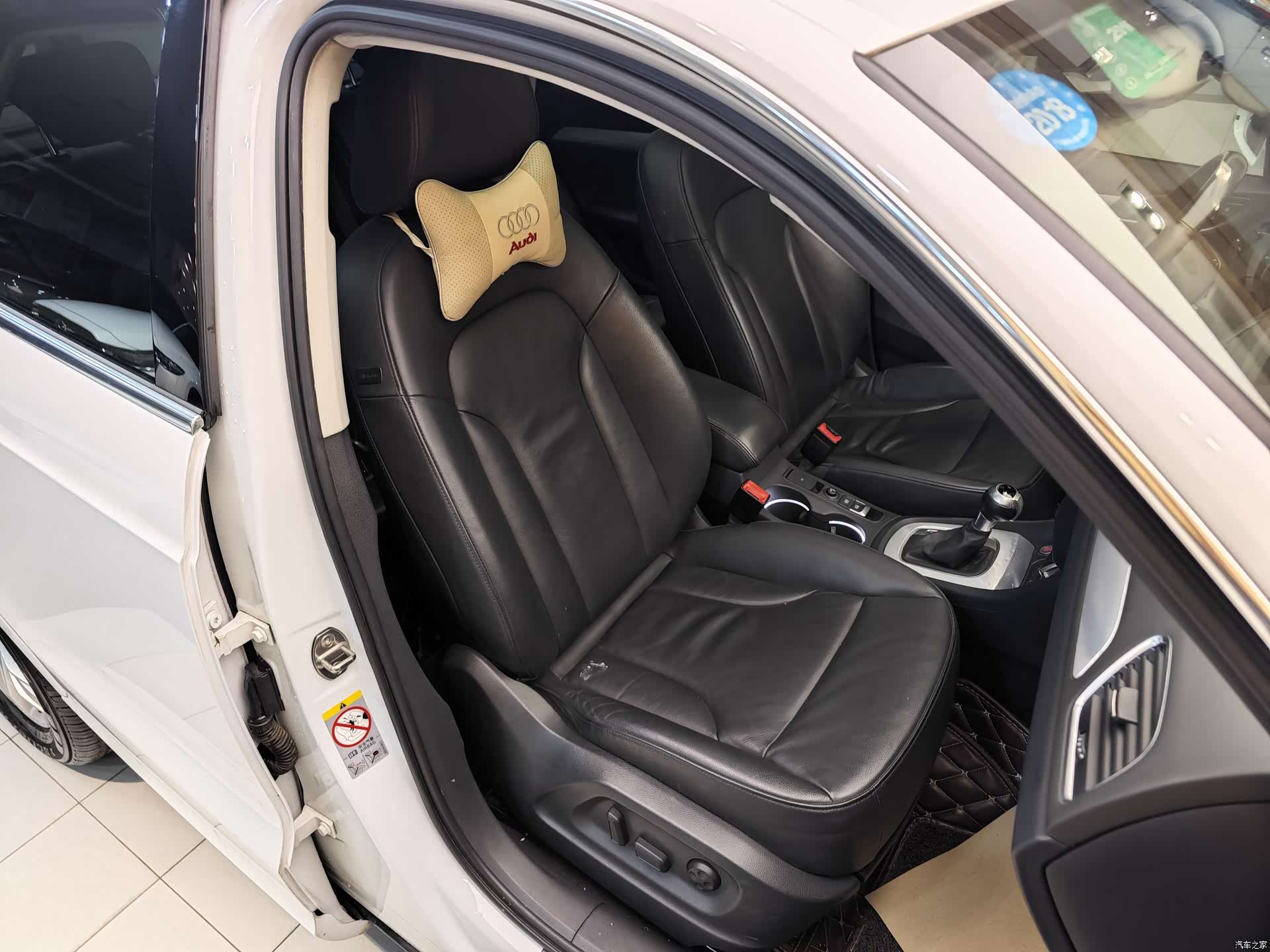 Audi Q3, 2016 32