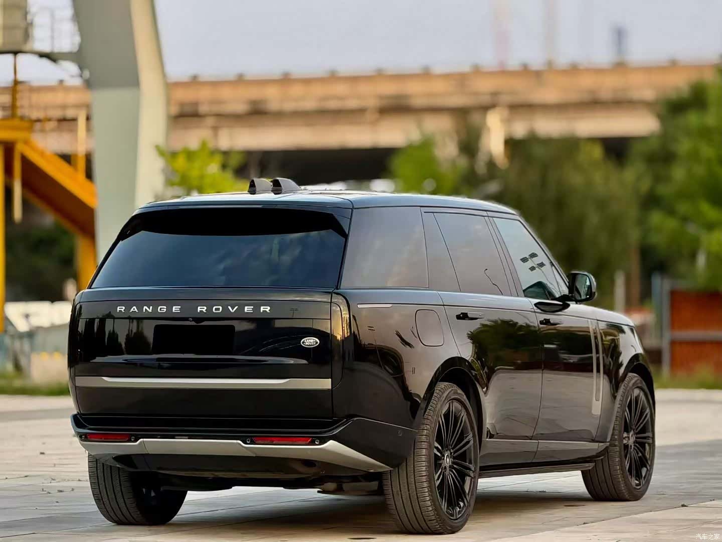 Land Rover Range Rover, 2023 16