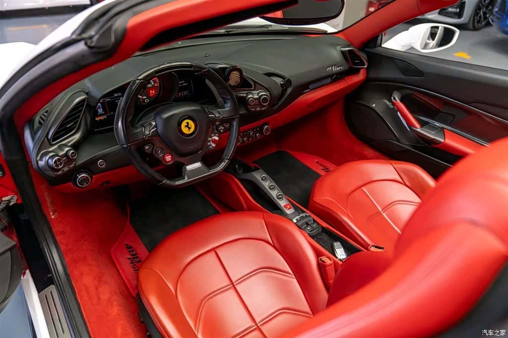 Ferrari 488, 2018 9
