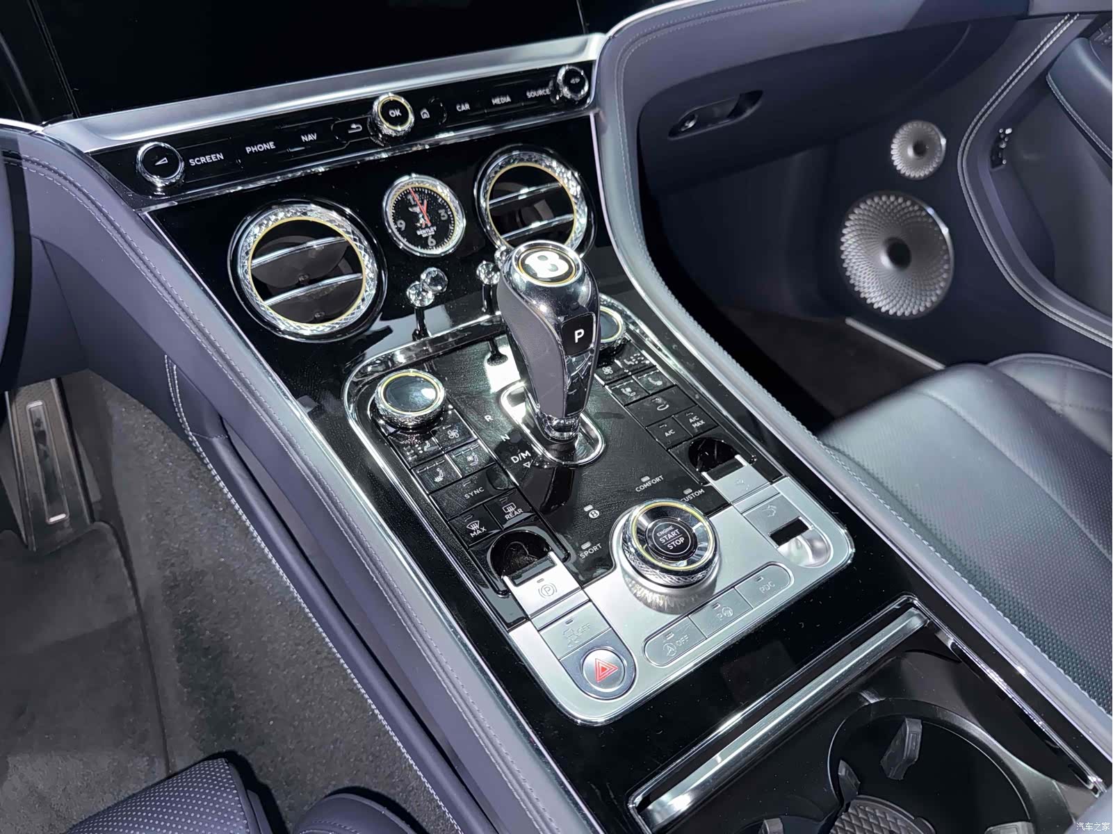 Bentley Continental GT, 2020 11