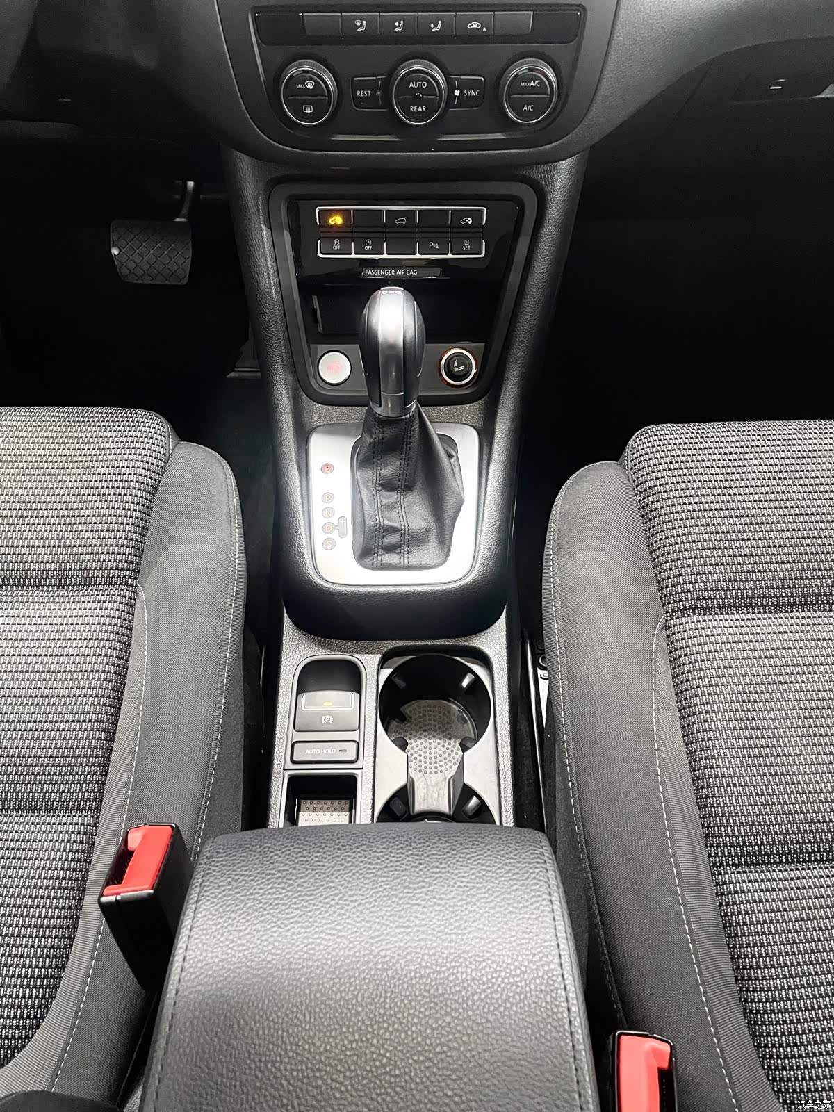 Volkswagen Xia, 2020 16