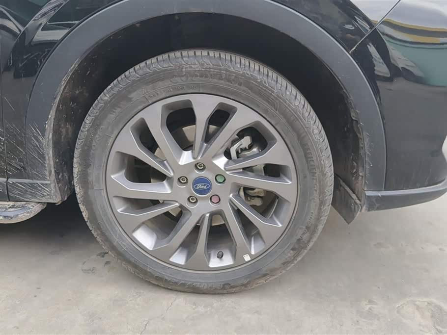 Ford Lingyu