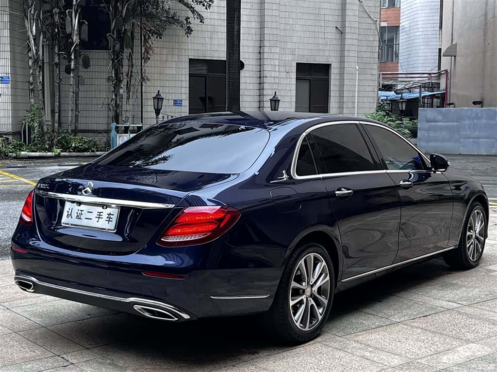 Mercedes-Benz E-Class, 2016 19