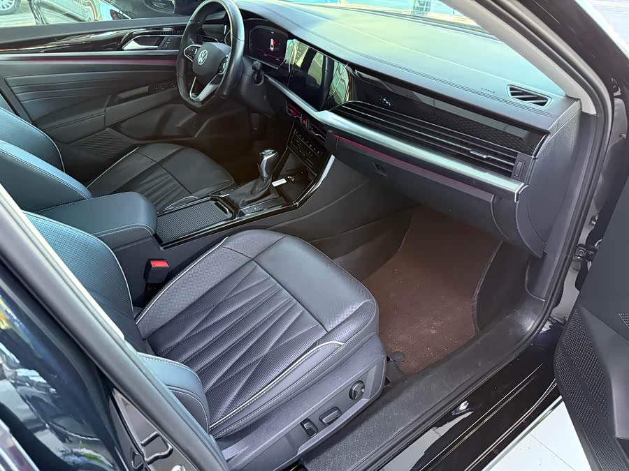 Volkswagen Passat 2022, фото 10