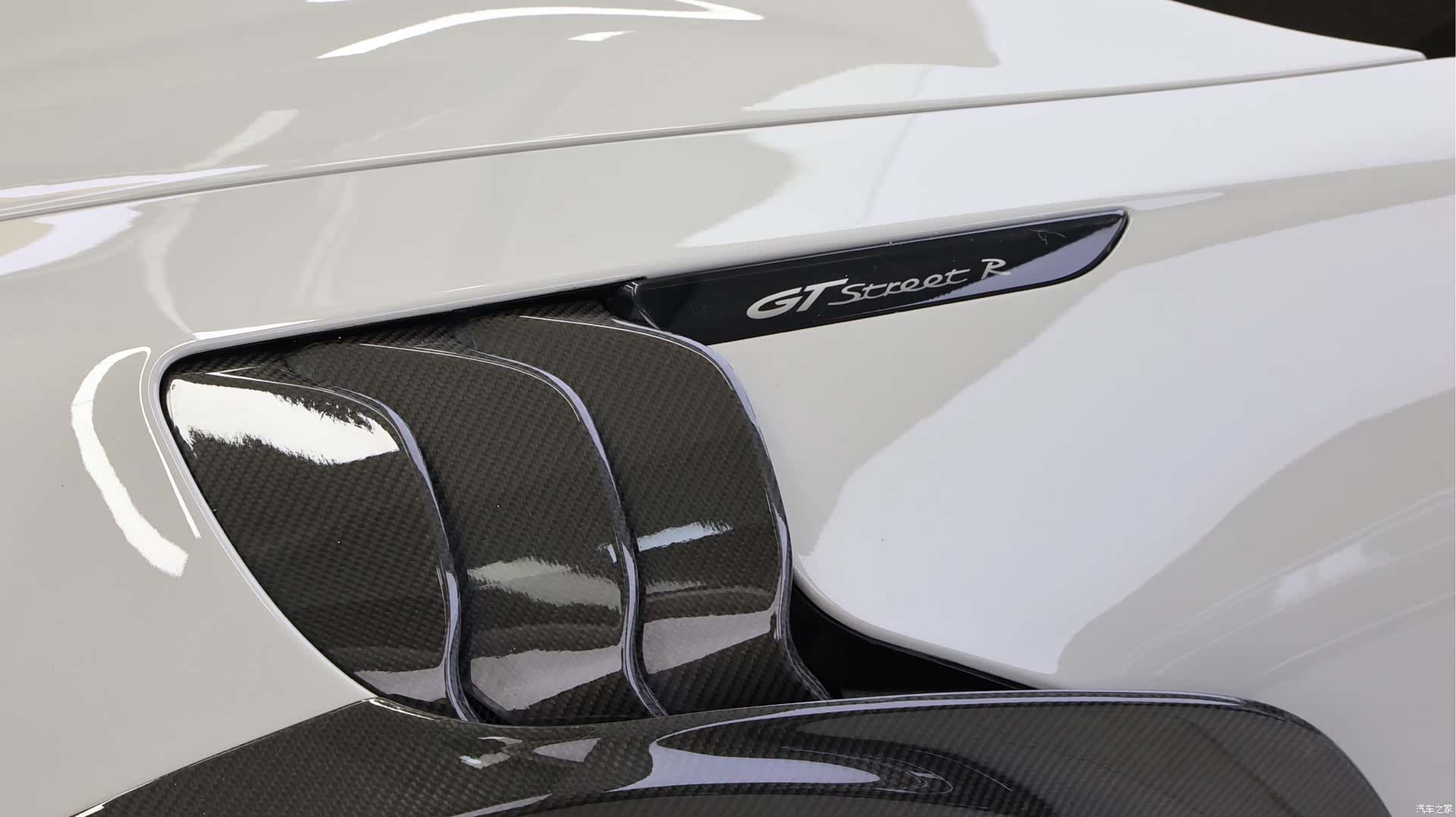 Porsche 911, 2023 16