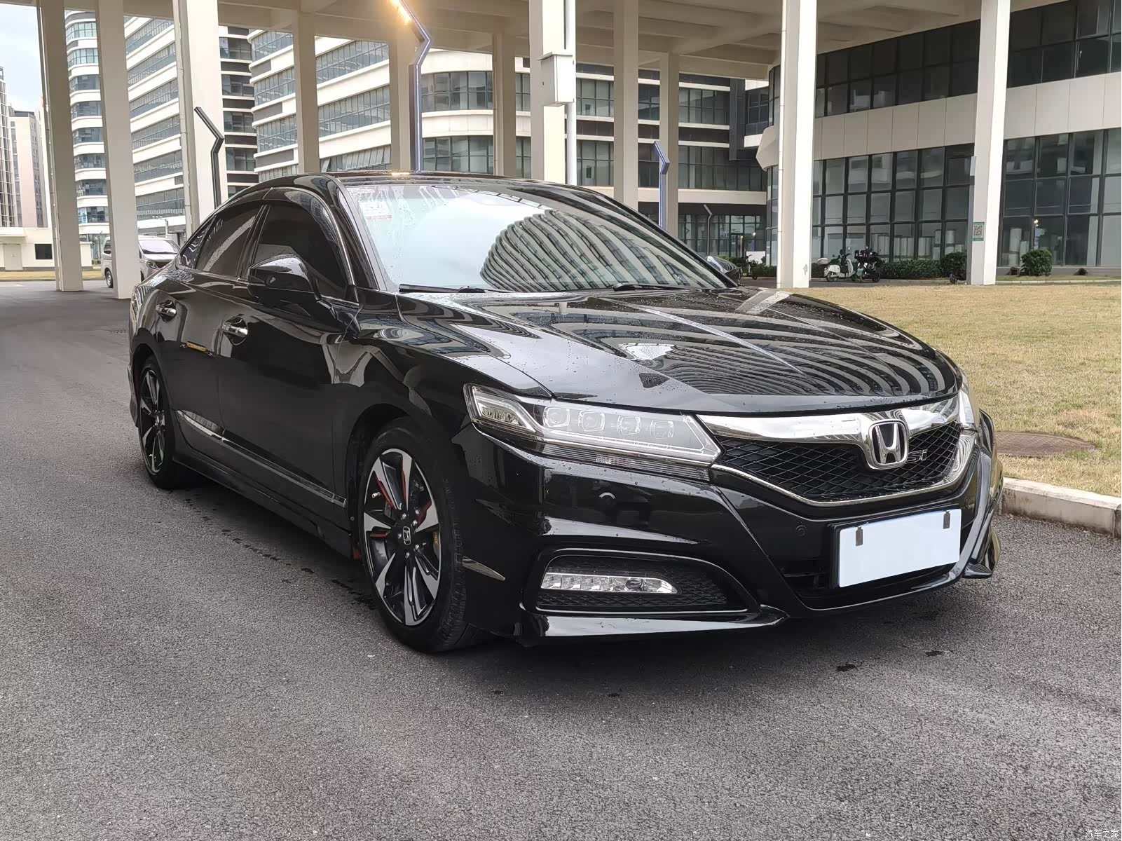 Honda Spirior, 2015 3