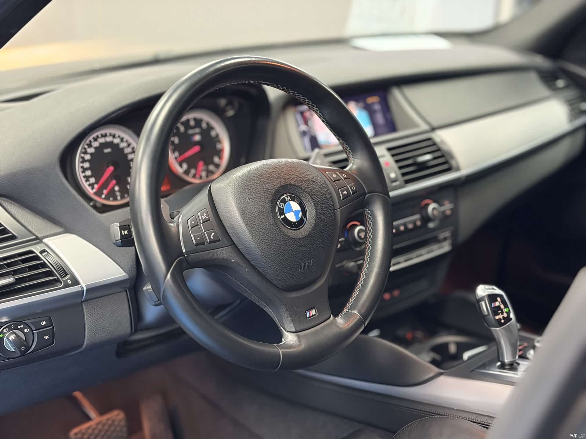 BMW X5, 2012 7