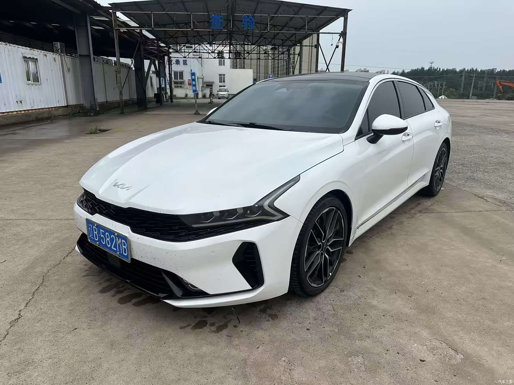 Kia K5, 2022 23