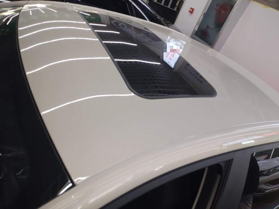Roewe i5