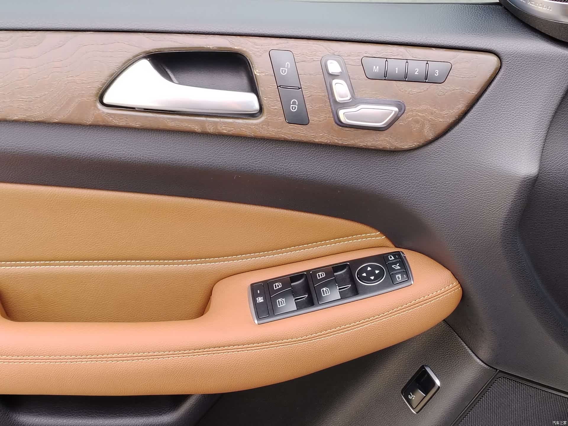 Mercedes-Benz GLE, 2017 19