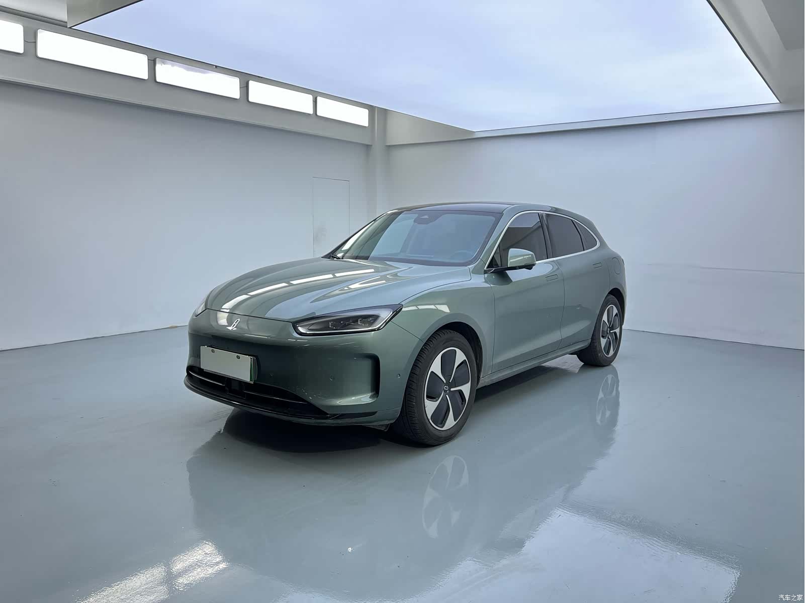 AITO M5, 2022 3