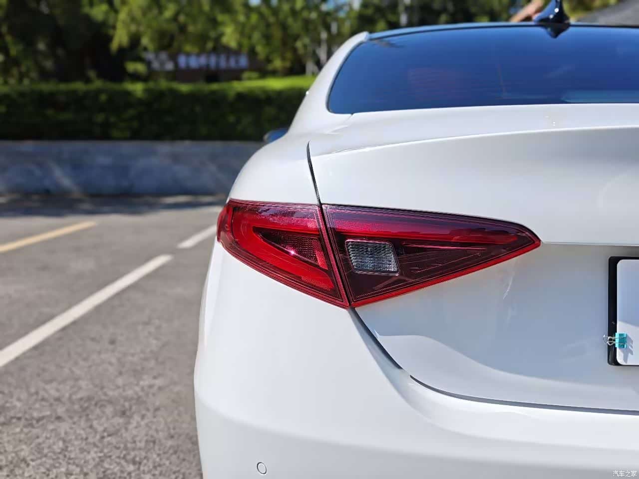 Alfa Romeo Giulia, 2017 27