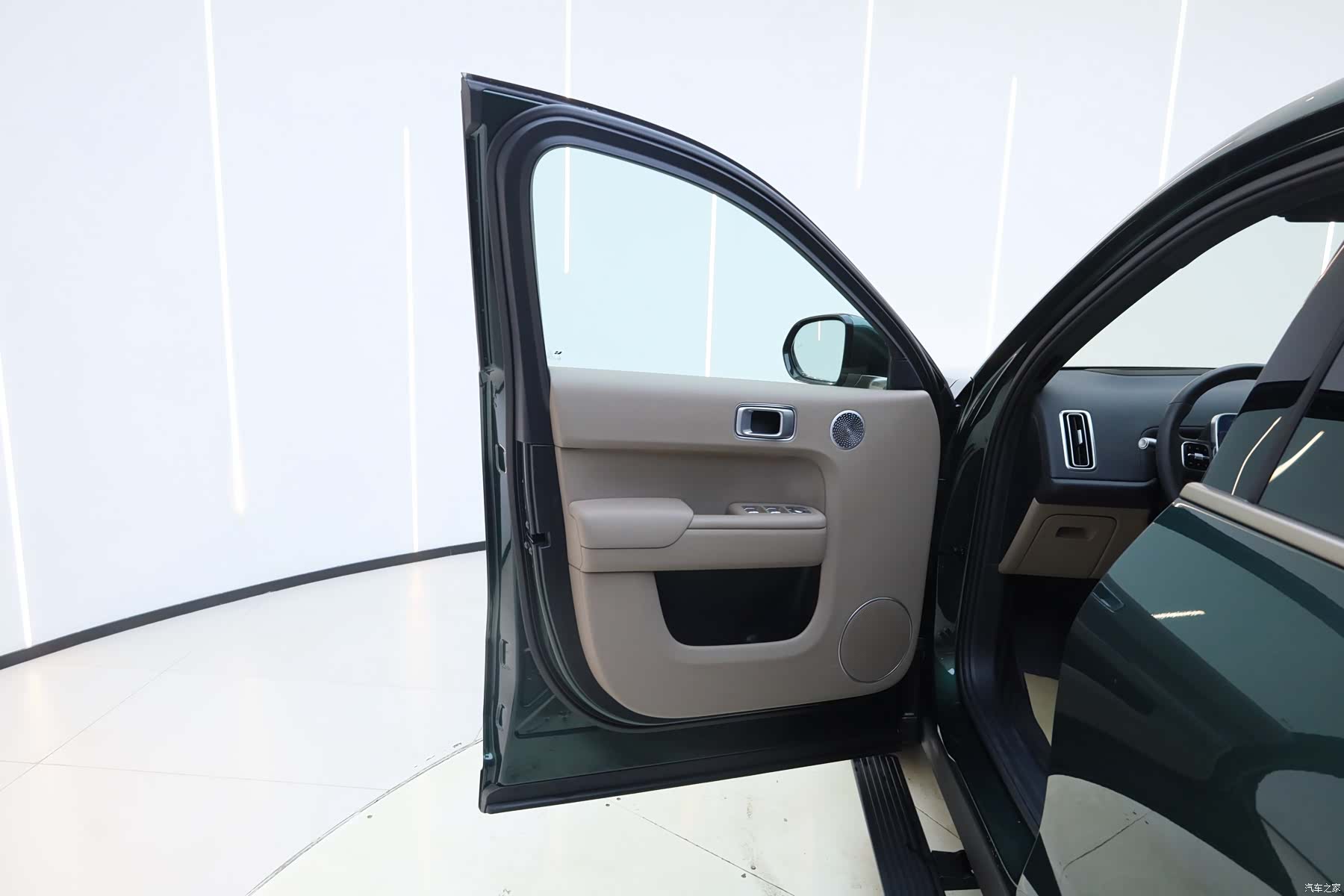 Li Auto L9, 2025 11