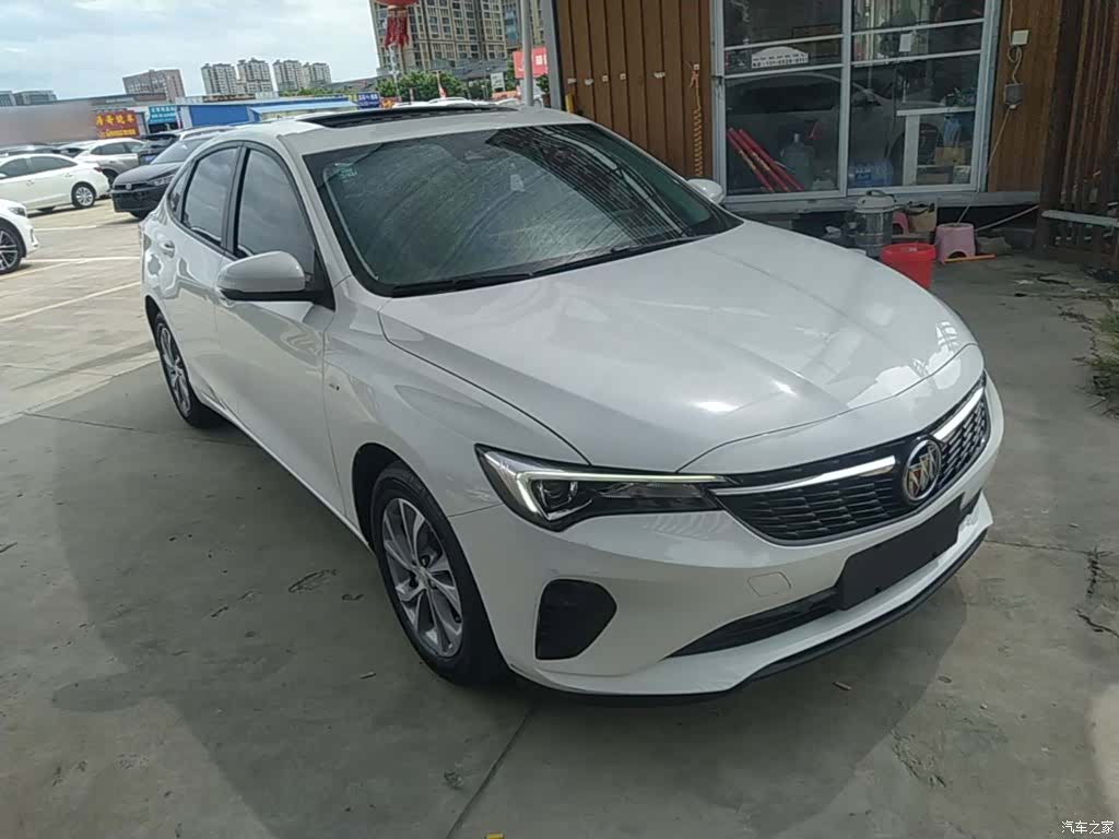 Buick Verano, 2022 4