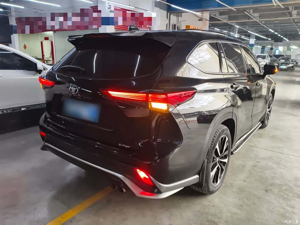 Toyota Crown, 2022 7