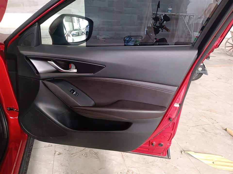 Mazda CX-4