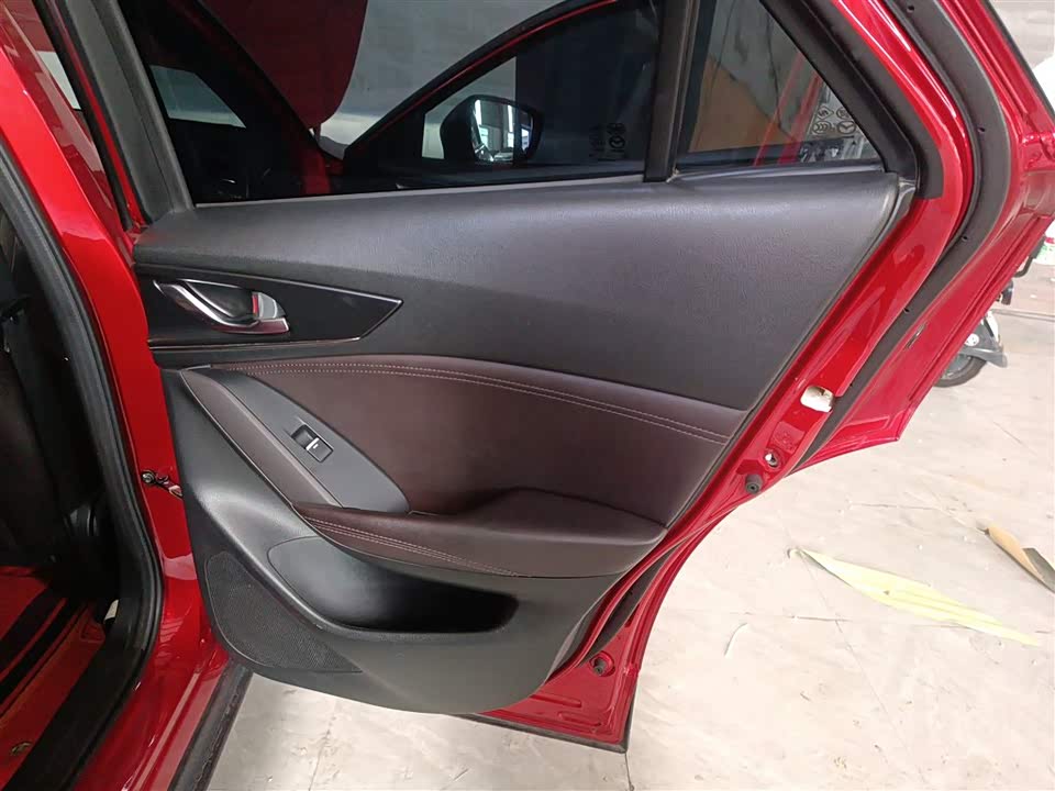 Mazda CX-4