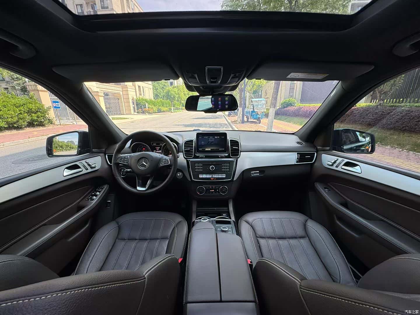 Mercedes-Benz GLE, 2018 все фото