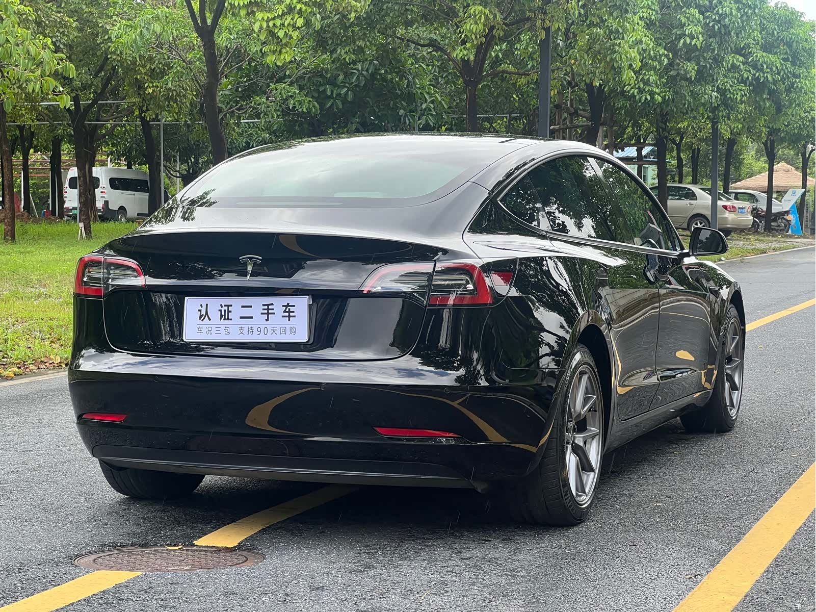 Tesla Model 3, 2021 9