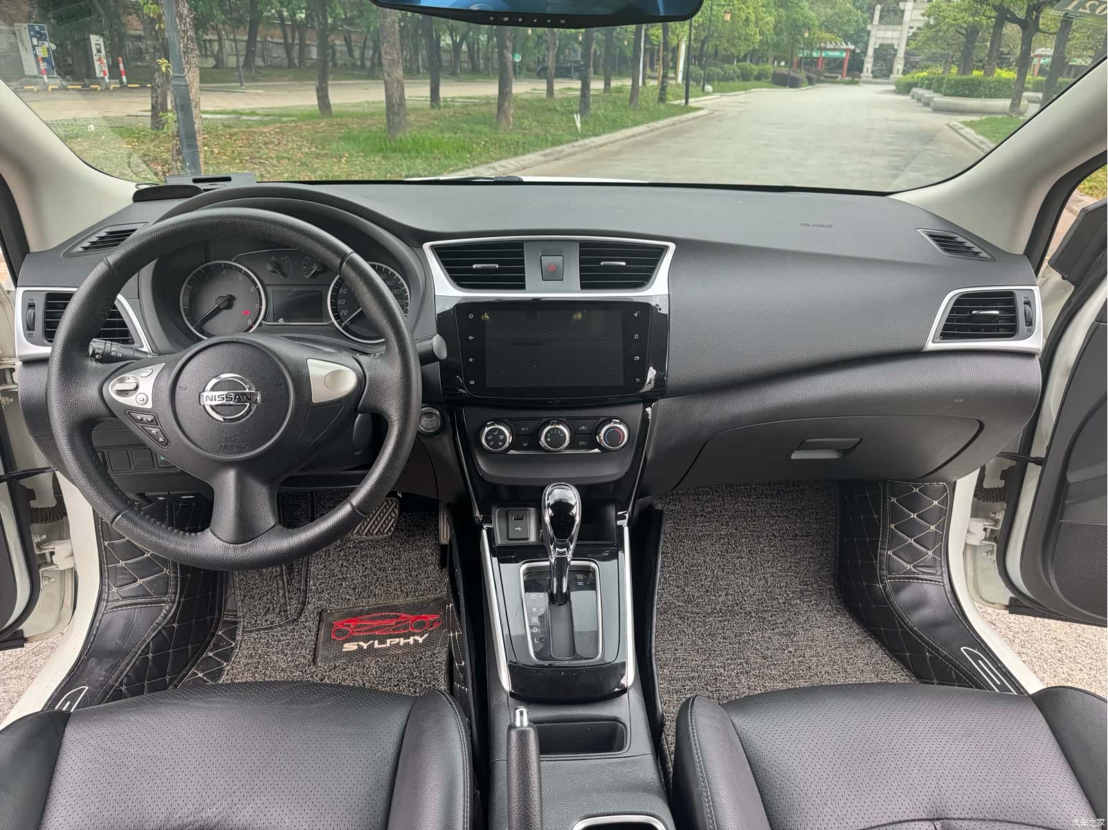 Nissan Sylphy, 2019 все фото
