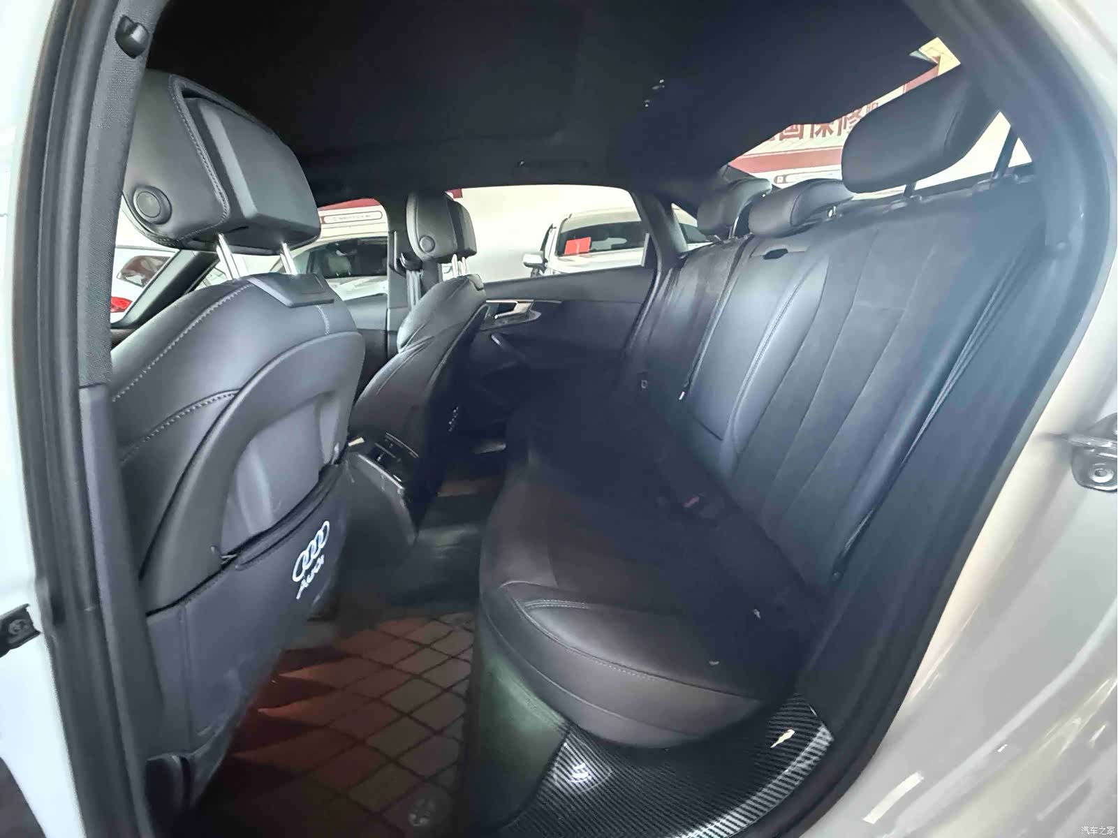 Audi A4L, 2021 10