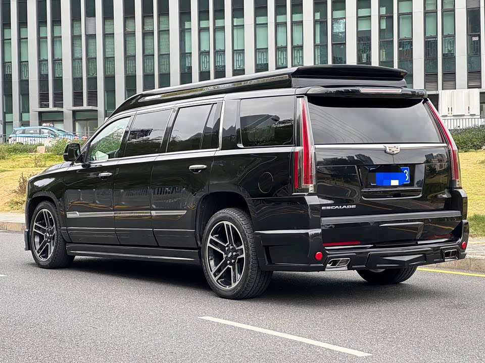 Cadillac Escalade ESCALADE