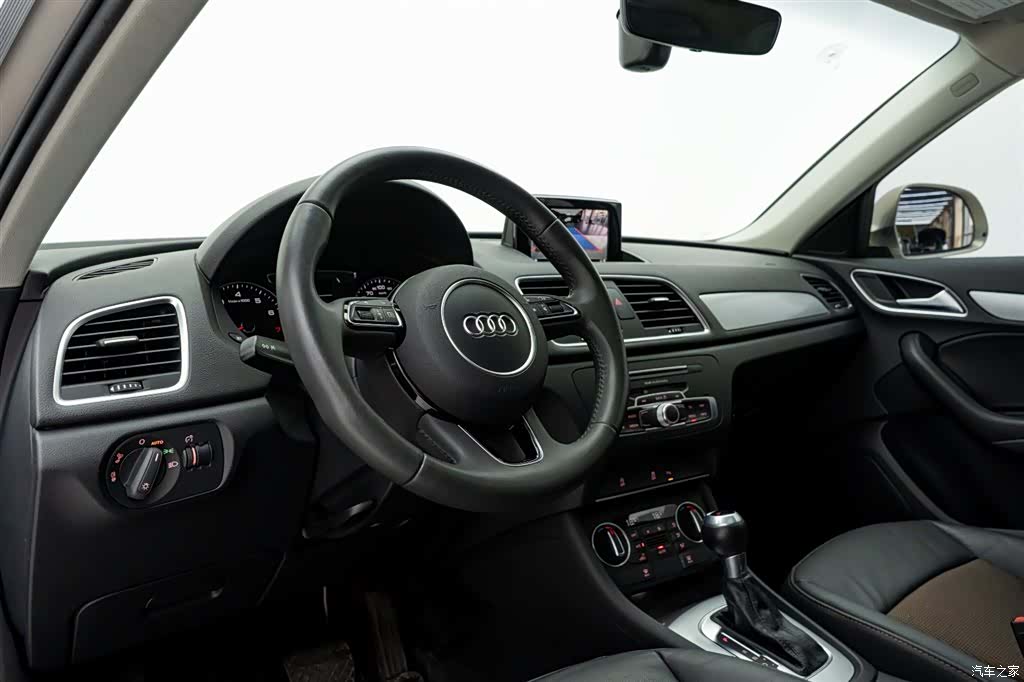 Audi Q3, 2018 21