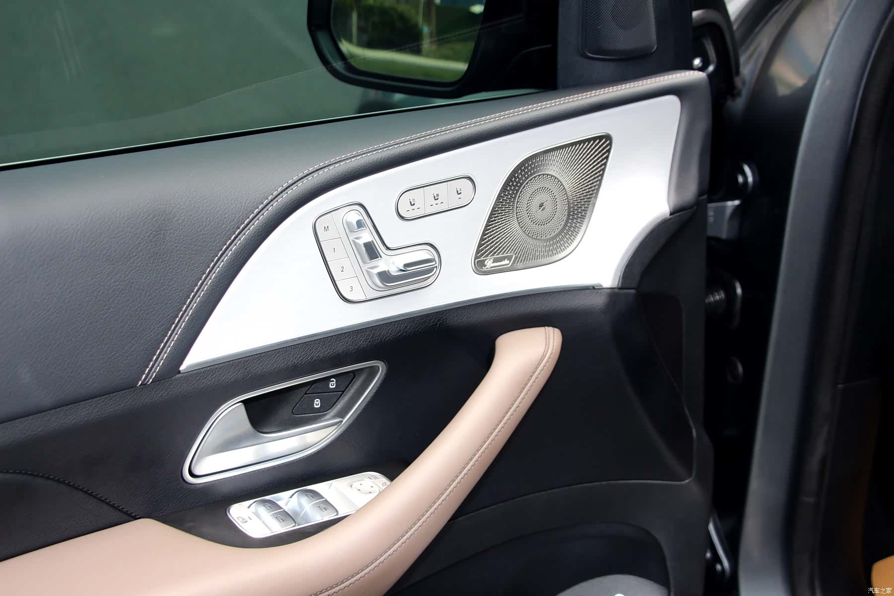 Mercedes-Benz GLE, 2023 8