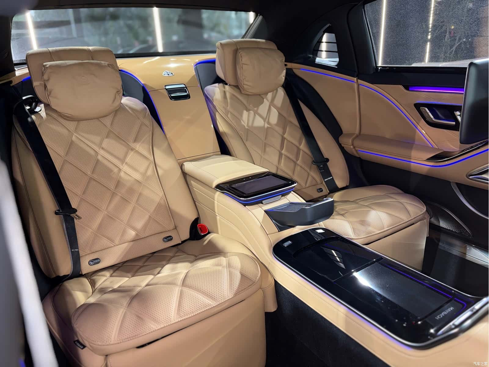 Maybach S-Class, 2023 27