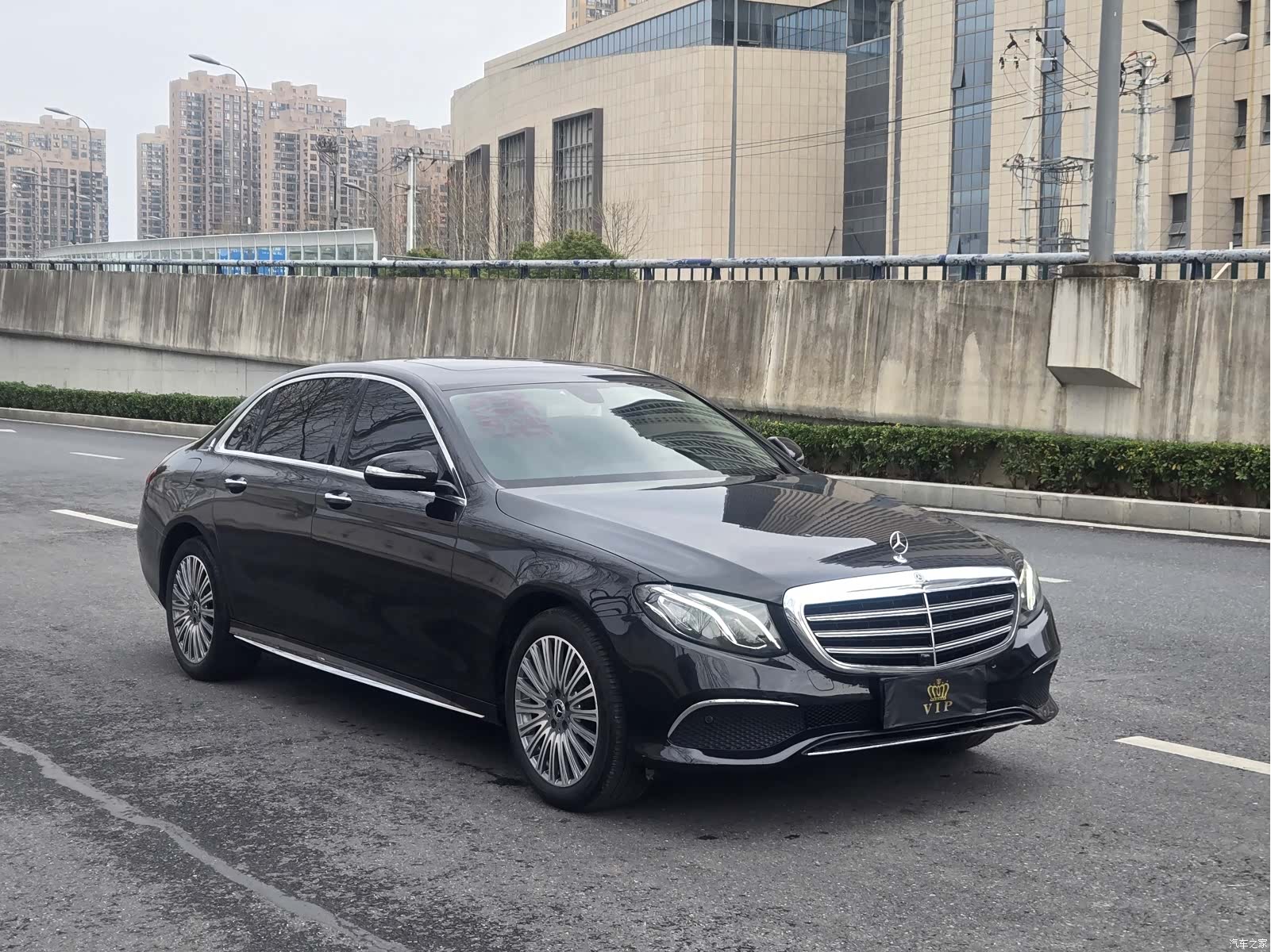 Mercedes-Benz E-Class, 2018 3