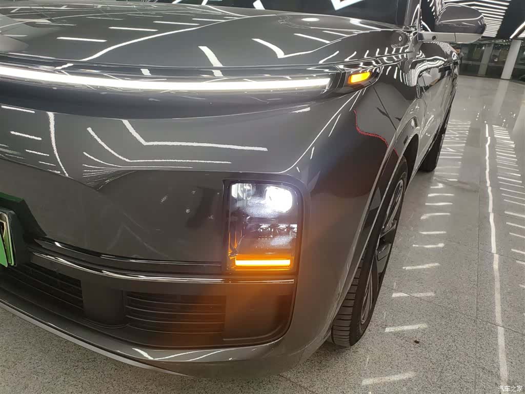 Li Auto L8, 2023 24
