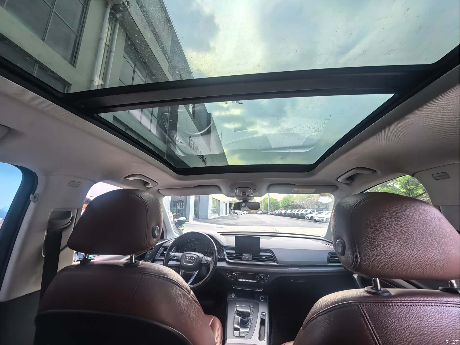 Audi Q5L, 2019 9