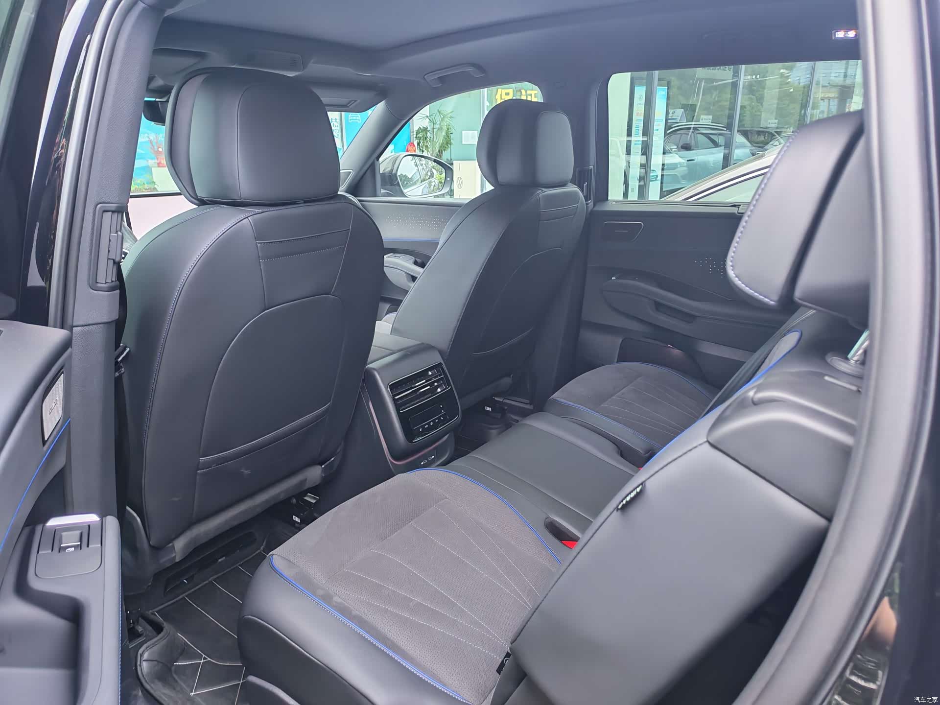 Volkswagen Teramont, 2026 все фото