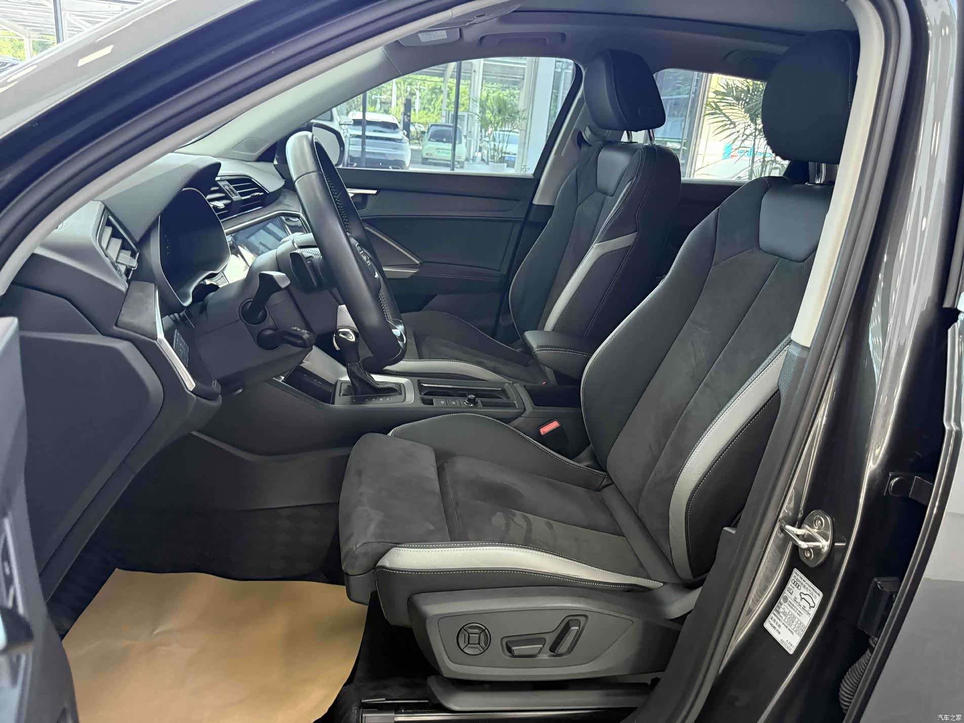 Audi Q3, 2022 24