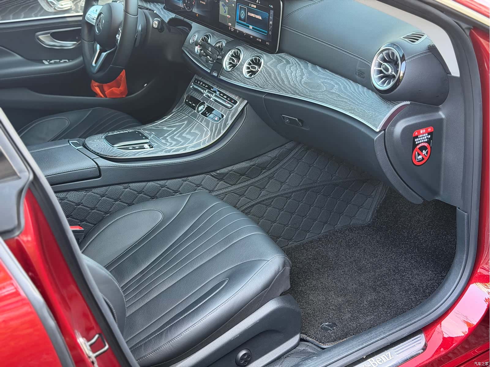 Mercedes-Benz CLS, 2019 13