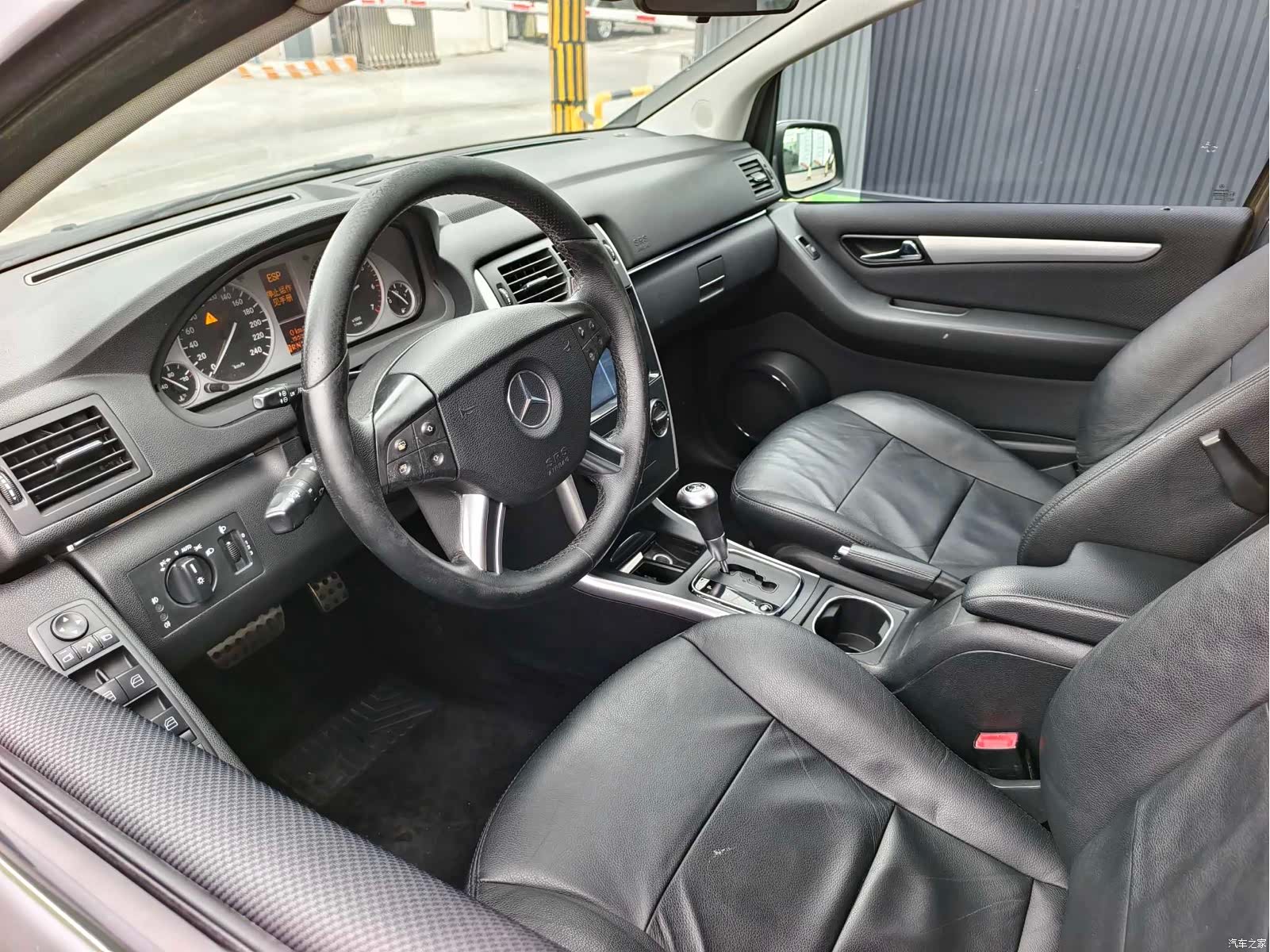 Mercedes-Benz B-Class, 2011 13
