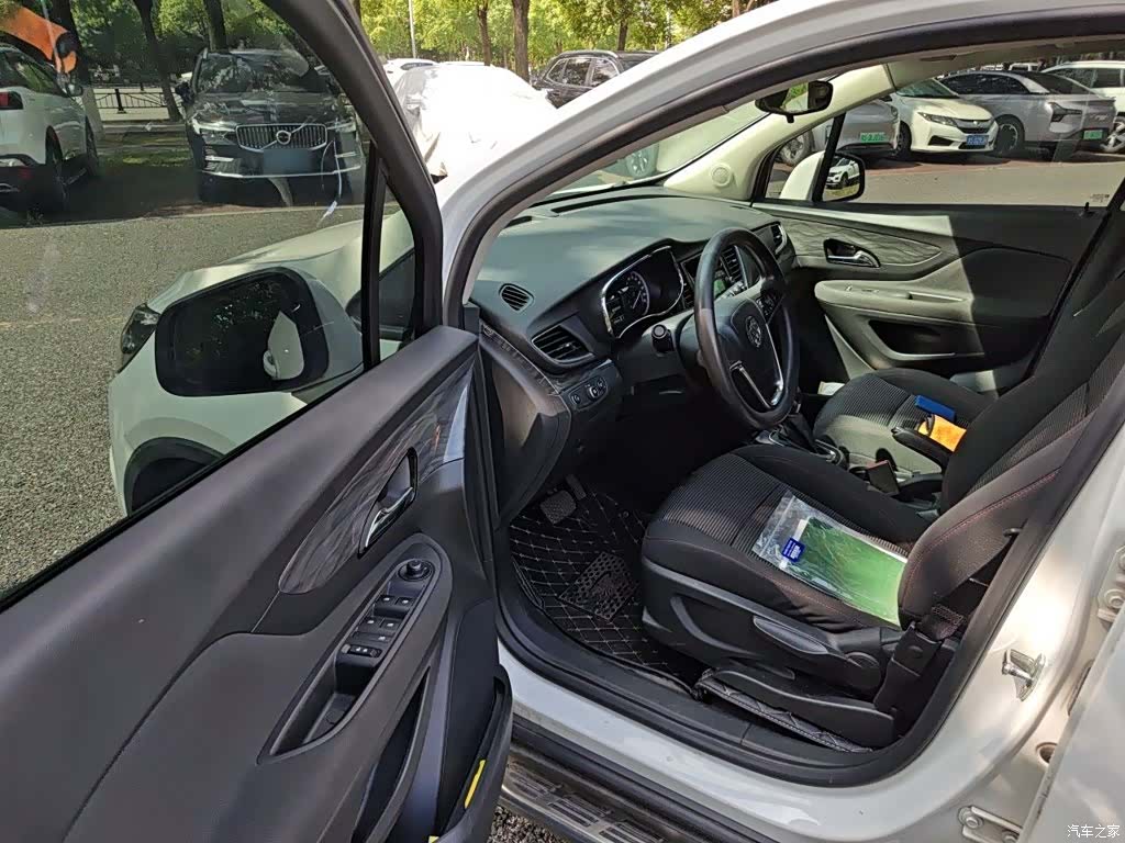 Buick Encore, 2016 13