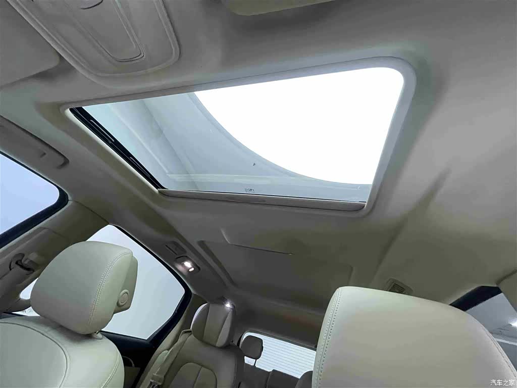 Buick GL8, 2022 6
