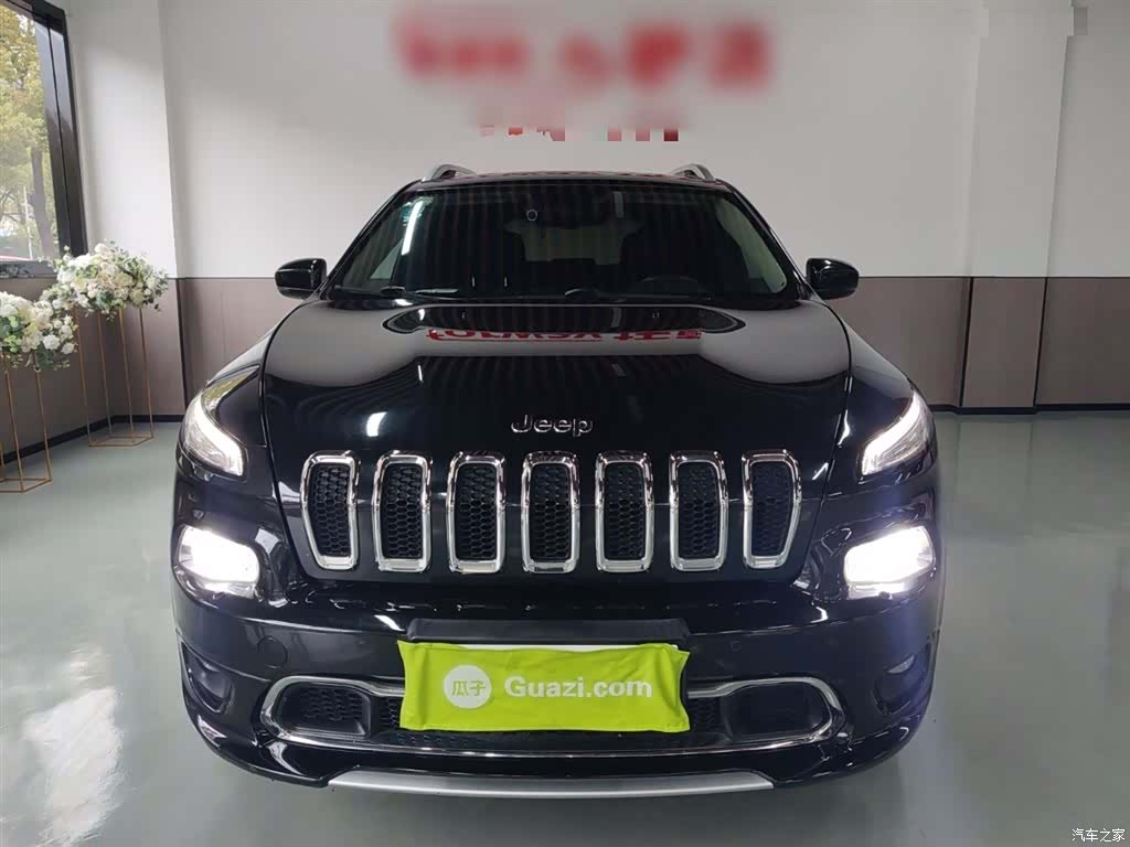 Jeep Cherokee, 2018 3