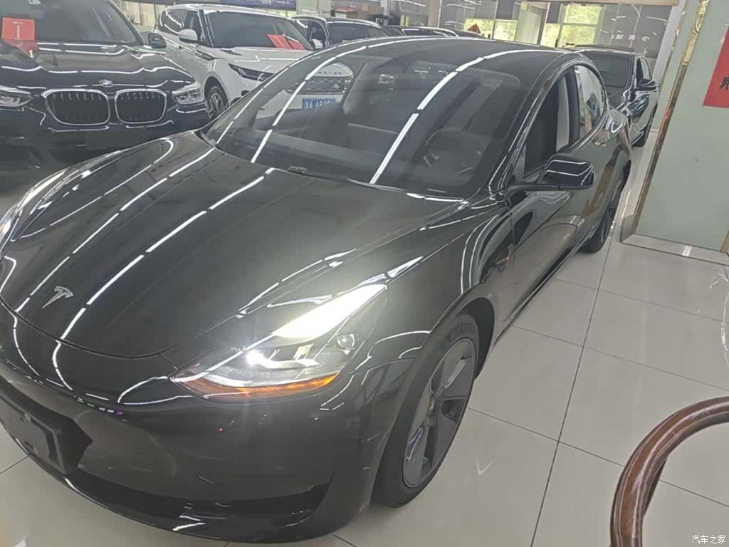 Tesla Model 3, 2023 2