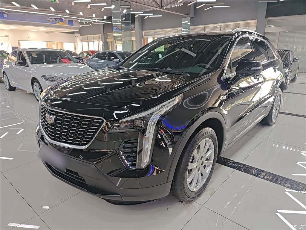 Cadillac XT4, 2023 1