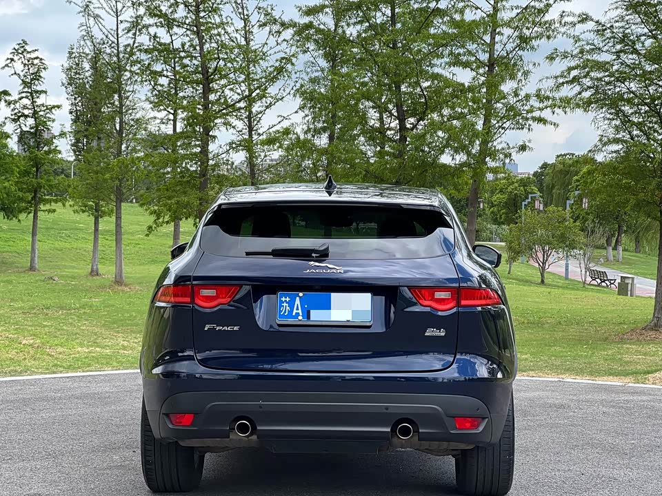 Jaguar F-PACE Jaguar F-PACE