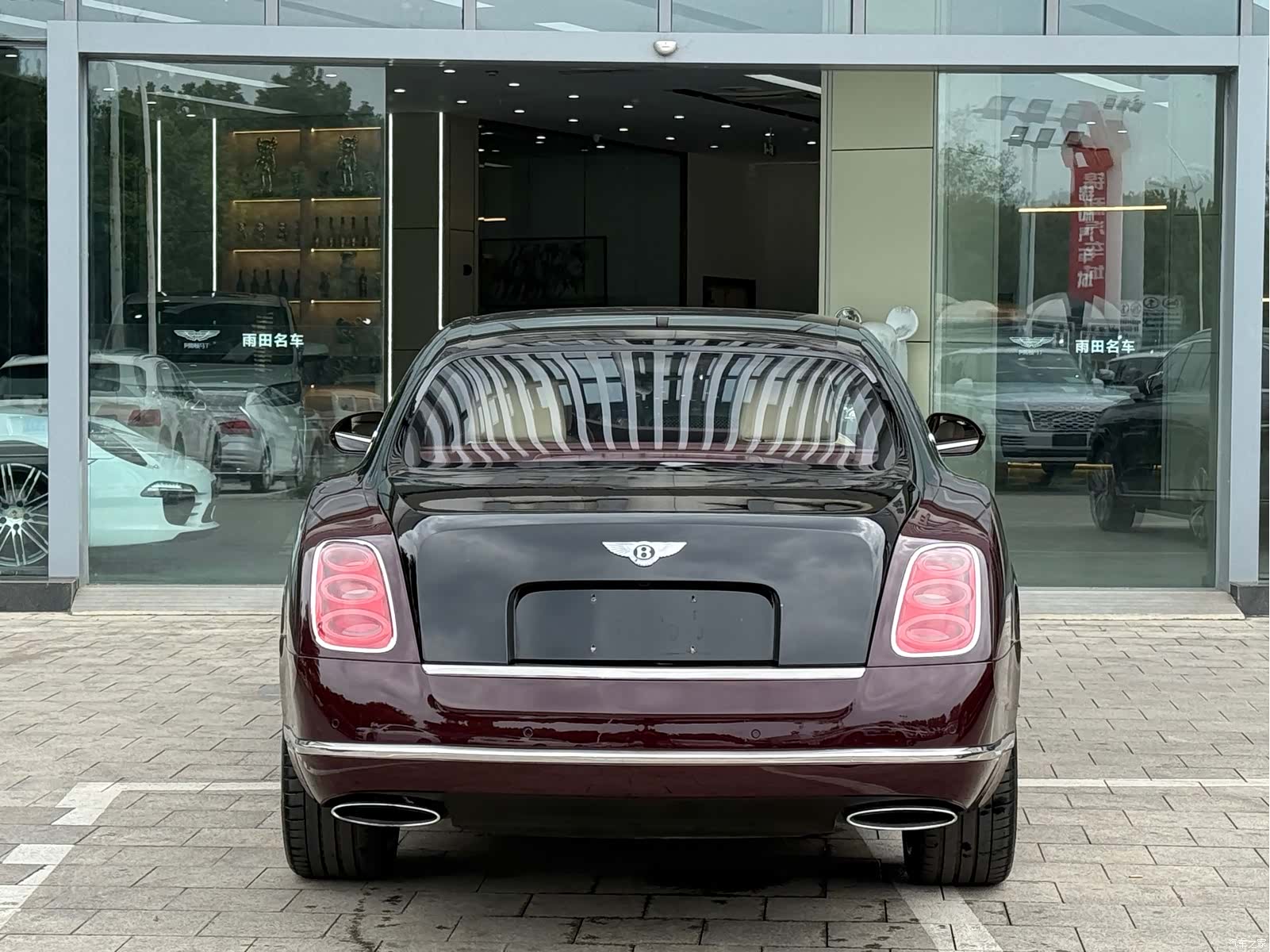 Bentley Mulsanne, 2012 18